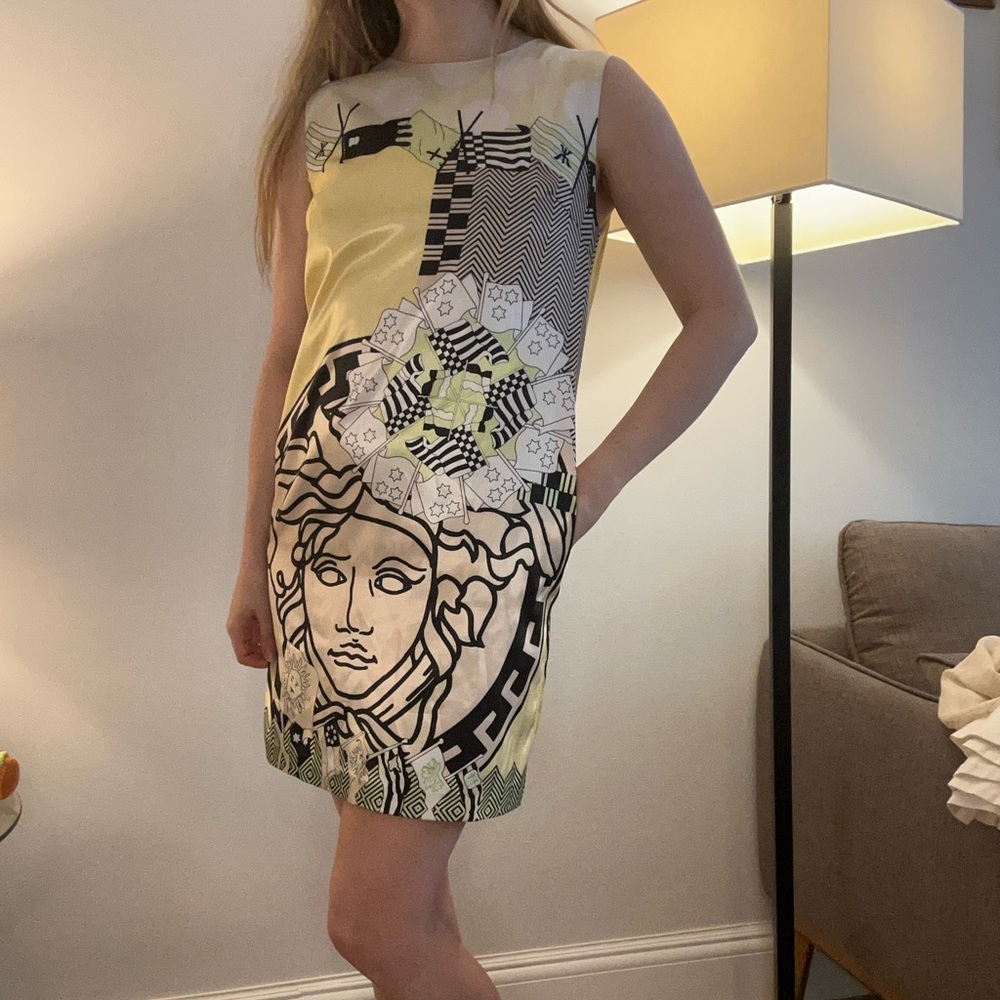 Versace Silk Medusa Yellow and Cream Sheath Mini Dress